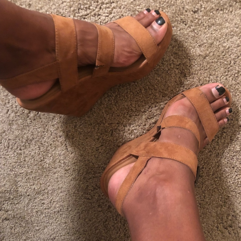 Target Tan Wedges